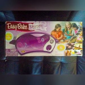 Easy-Bake Ultimate Oven